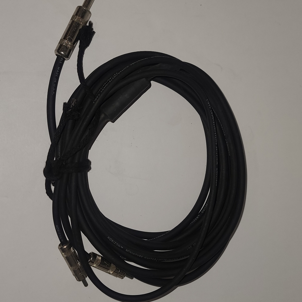 horizon guitar/instrument cable